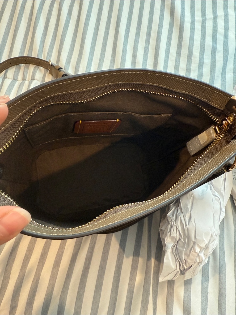 Coach Logan Duffle bag - Picture 5 of 6
